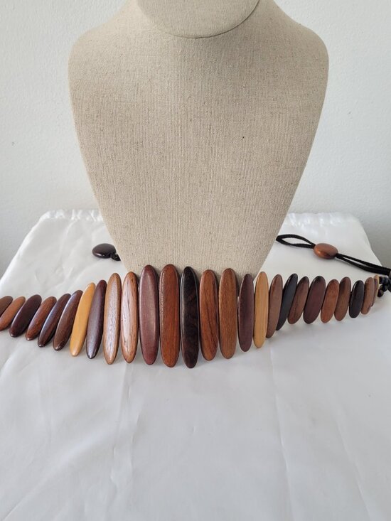 Vintage Handcrafted Wooden Bead Waist Belt / Statement Necklace Adjustable 27\